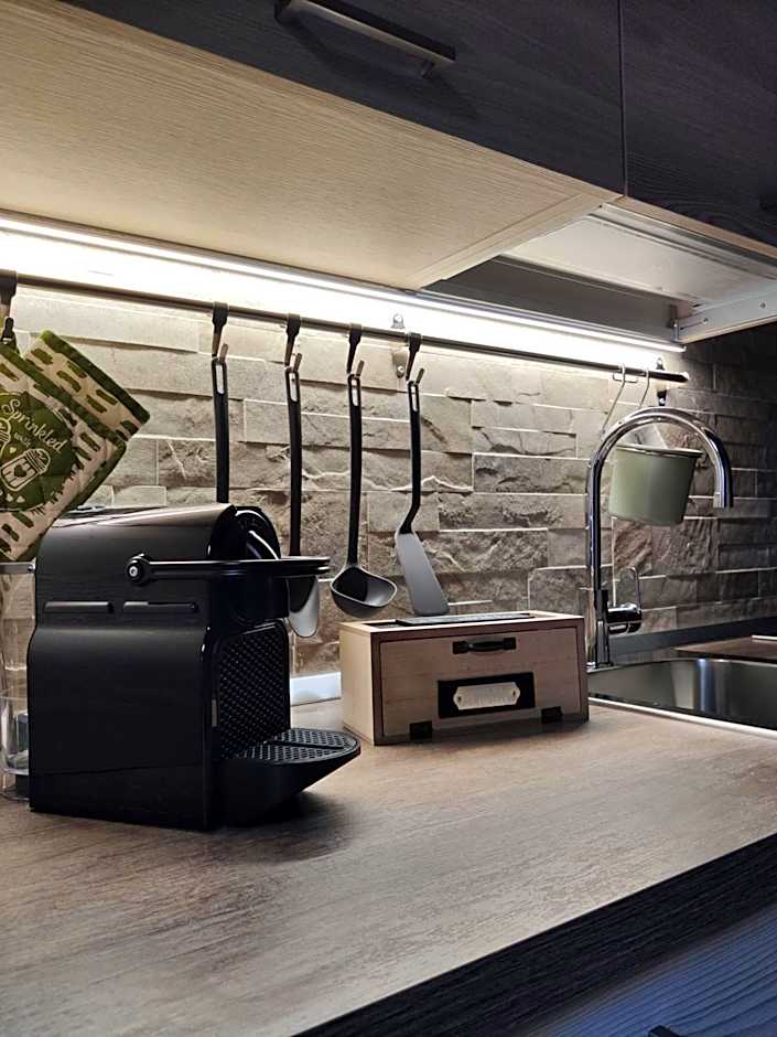 Tizzy Apartment & Rooms