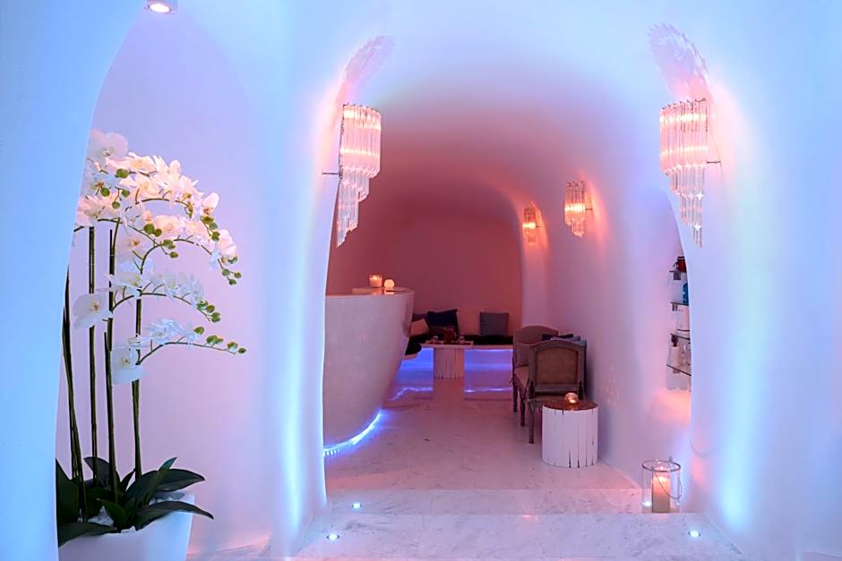 Canaves Oia Suites - Small Luxury Hotels of the World
