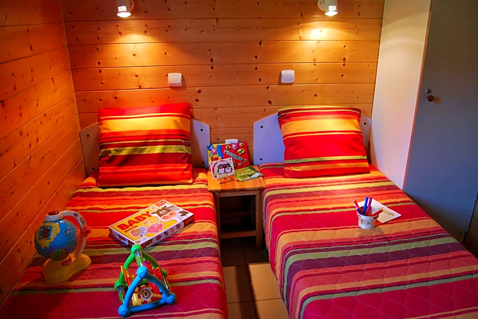 Lagrange Grand Bleu Vacances - Residence Les Ségalières