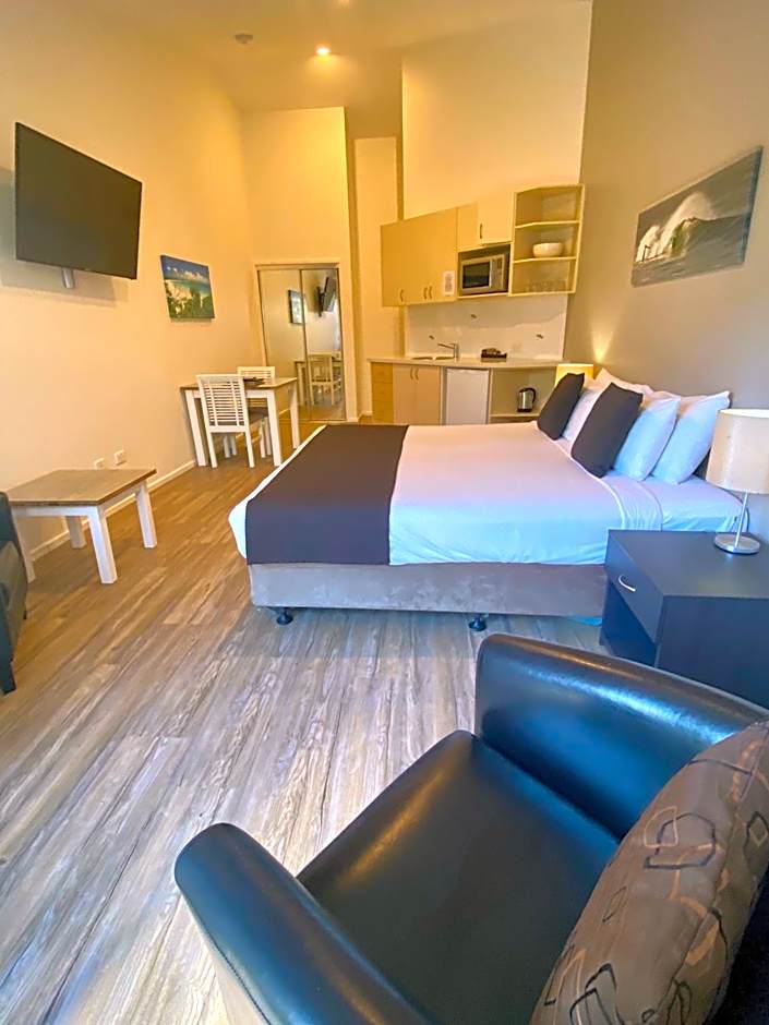 The Byron Beachcomber