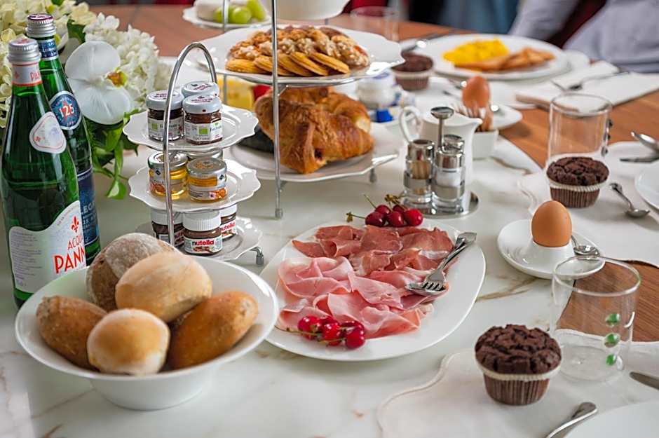 Accomodation Hotel Castello Il Codirosso