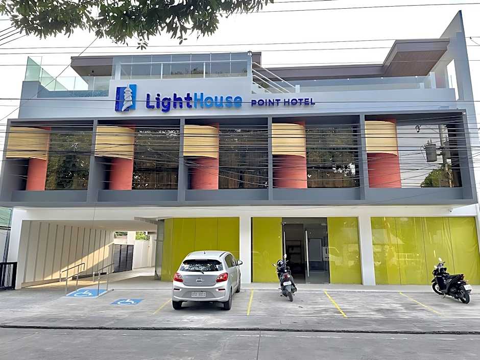 Lighthouse Point Hotel