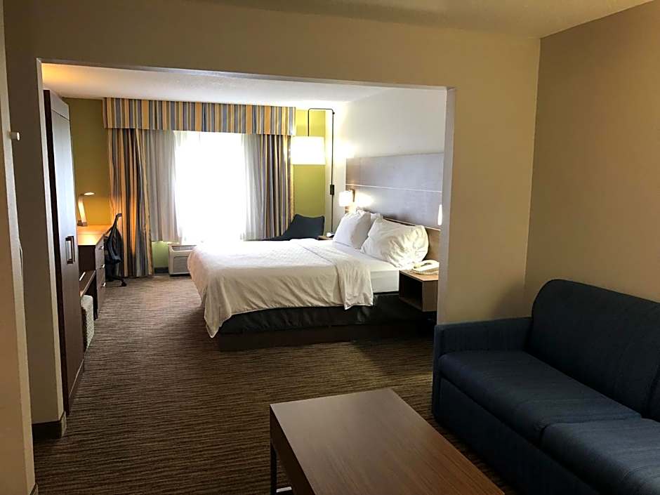 Holiday Inn Express and Suites Pikeville By IHG