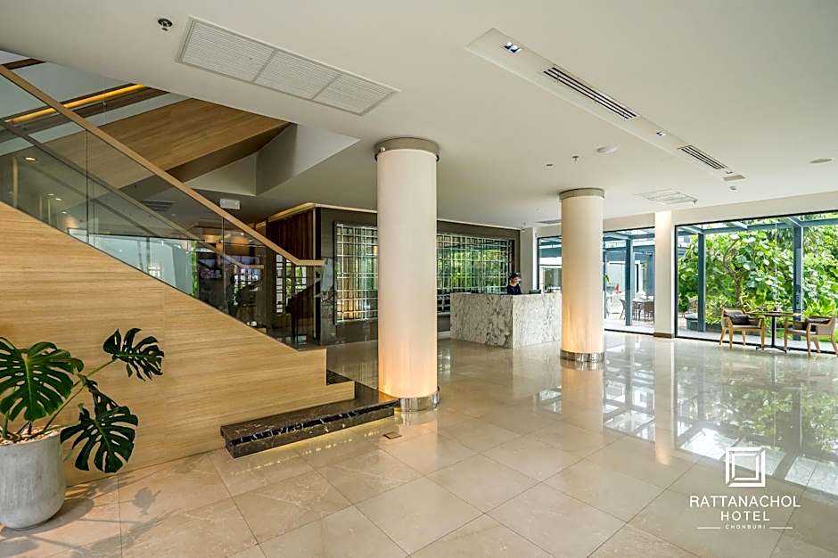 Rattanachol Hotel