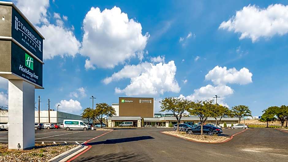 Staybridge Suites Dallas Market Ctr Love Field by IHG