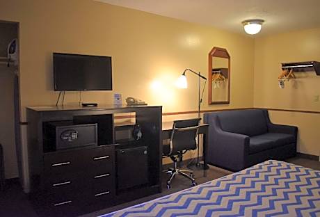 1 King Bed, Non-Smoking, Balcony, Flat Screen Television, Microwave And Refrigerator, Coffee Maker, 