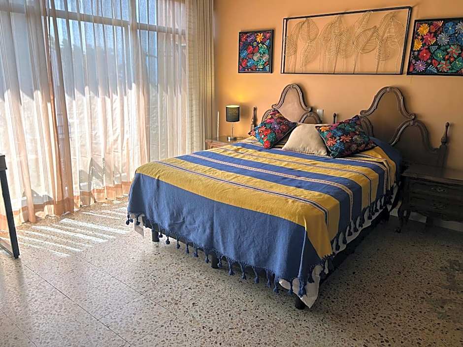 Casa de las Palmas Guest House