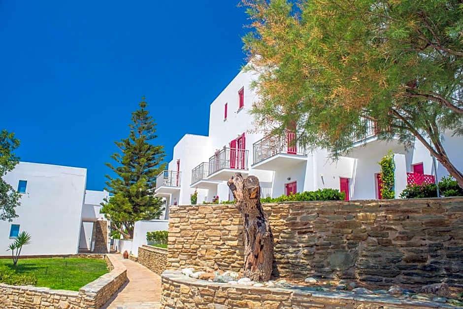 Ostria Hotel & Apartments