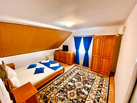 HANUL PESCARILOR Mila 23