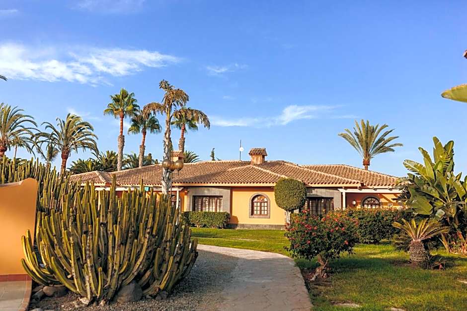 Suites & Villas by Dunas