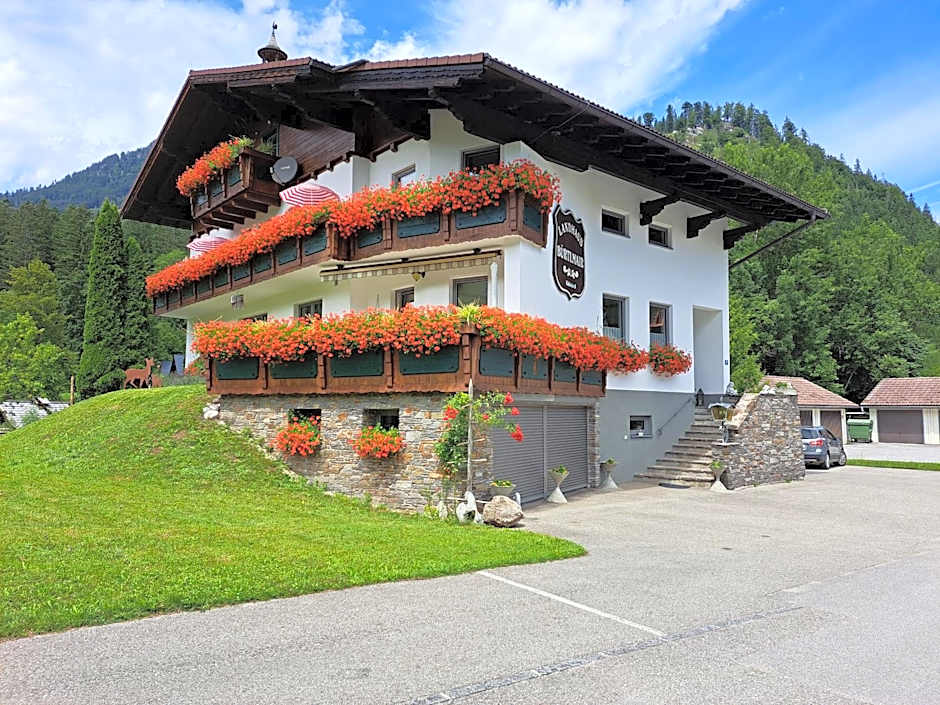 Hotel garni Landhaus Bürtlmair