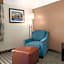 La Quinta Inn & Suites by Wyndham Bakersfield North