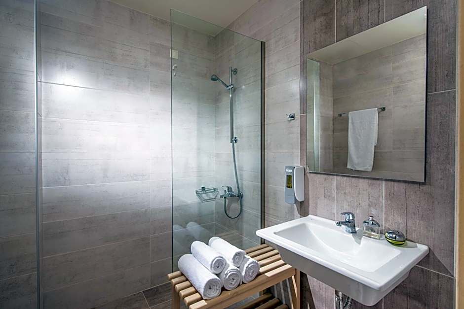 Malliotakis Beach Hotel "by Checkin"