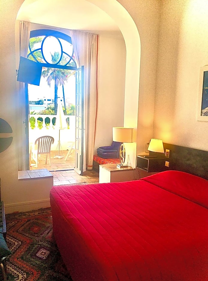 Hotel des Mimosas