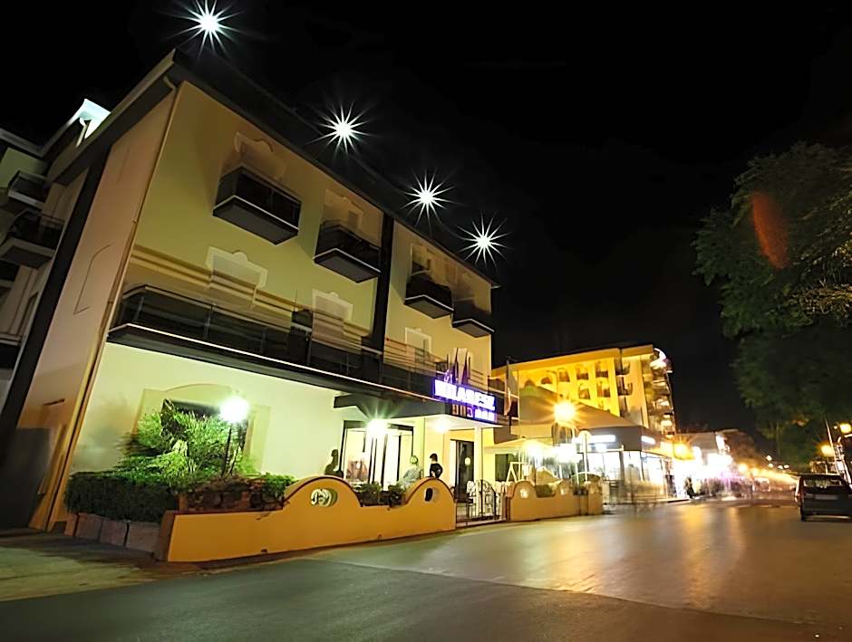 Hotel Milanese