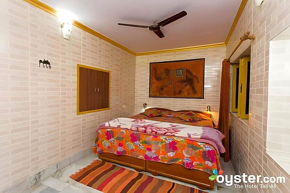 Ganpati Guest House