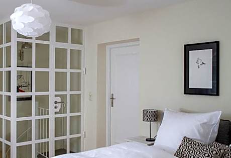 Apartment - Split Level