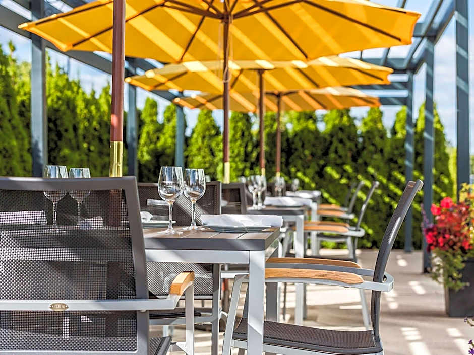 Novotel Montreal Aeroport