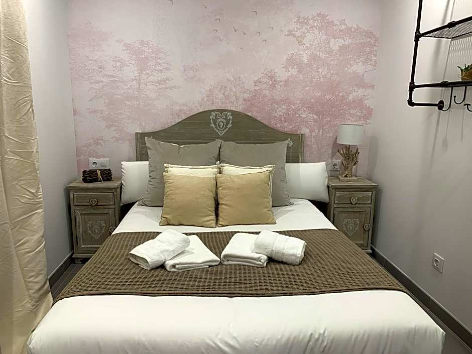 Photo 1 of 24 of Double Room