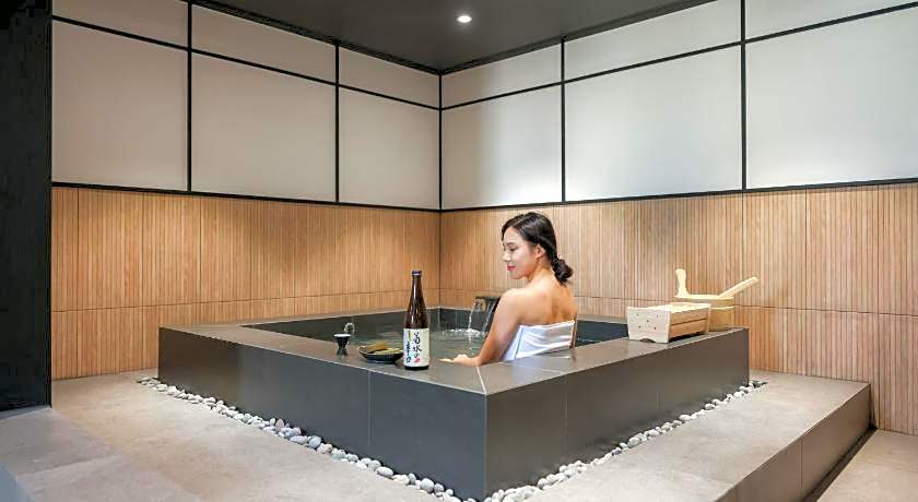 Mitasuya Ryokan Hotel Gumi by Aank