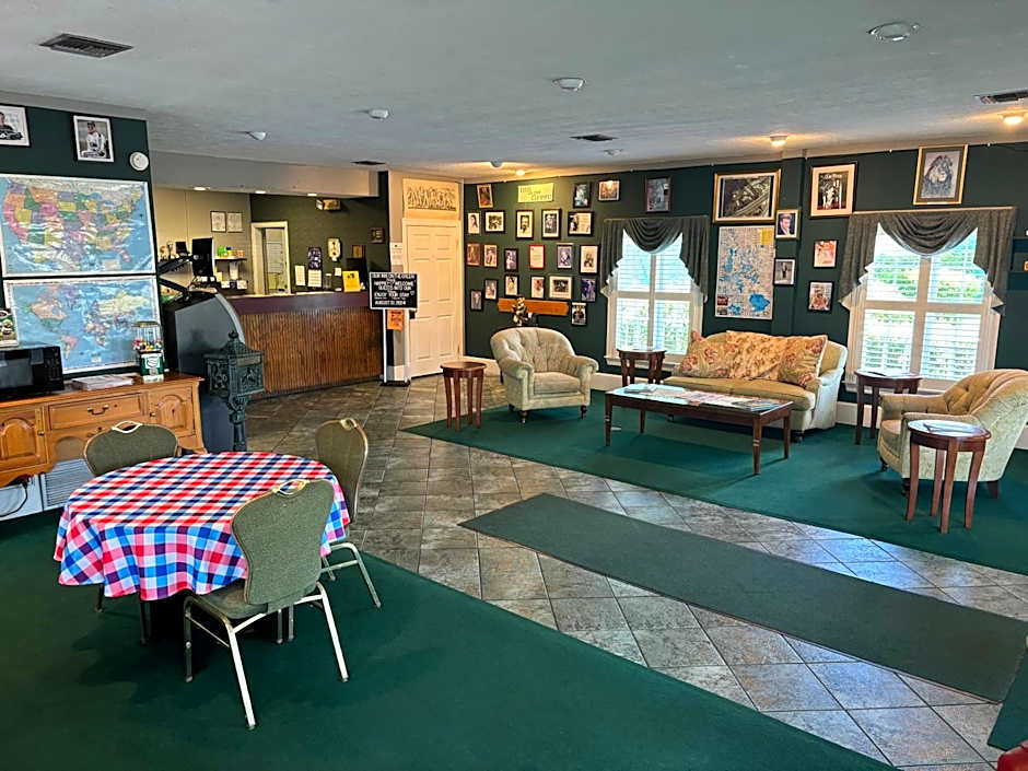 Inn On The Green Florida