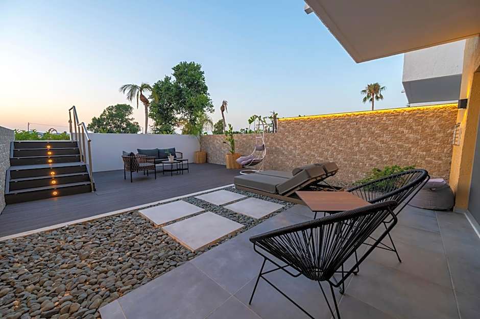 Golden Star Relax Hotel - Adults Only 16 plus