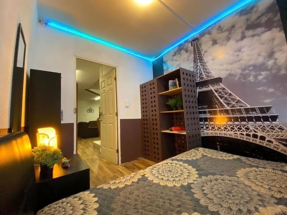 Roomies Hostel Condesa