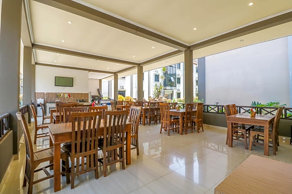 Grand Senggigi Hotel