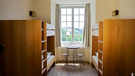 Bed in 4-Bed Dormitory Room - incl. Museum Access