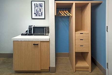Two Queen Suite - Hearing Accessible