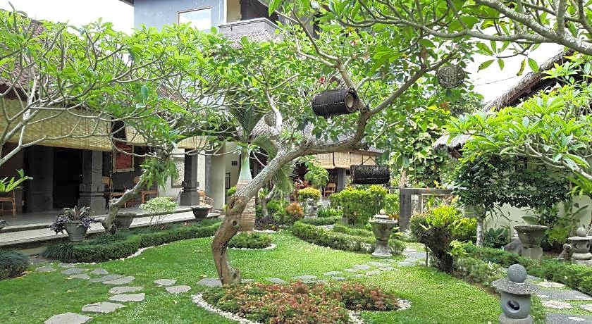 Liyer Spirit House                                                                              