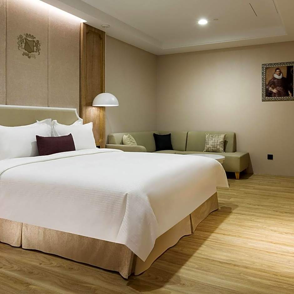 Hua Hotel