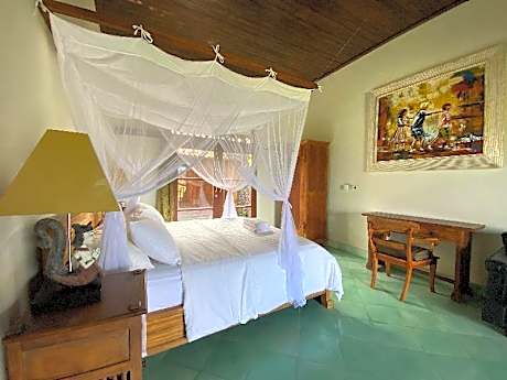 Family Room 2