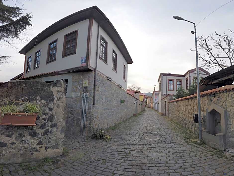 Mehmet Efendi Konağı