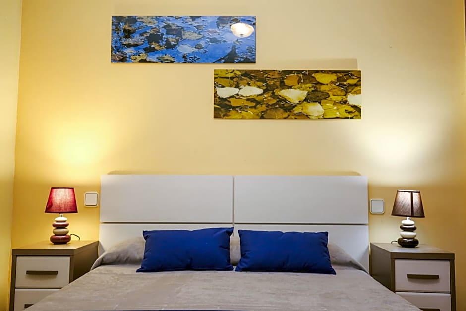 GERANIS VILLA ONLY FAMILIES Planet Costa Dorada