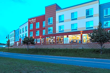 Fairfield Inn & Suites by Marriott Marquette