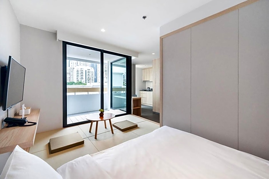 LiveZen Bangkok Sukhumvit