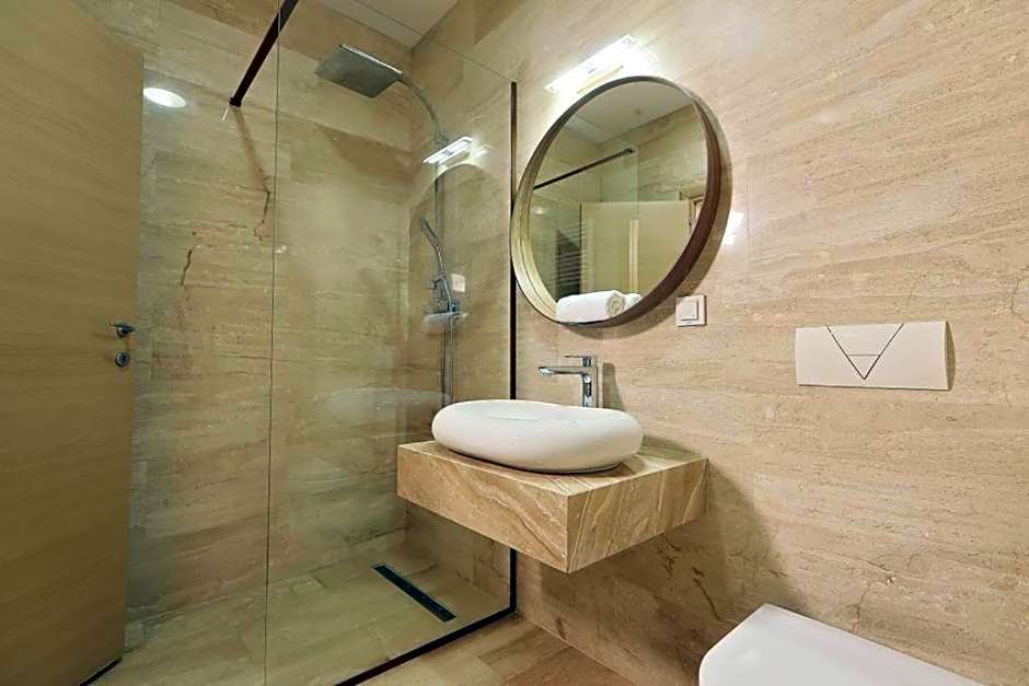 Living In Aparthotel