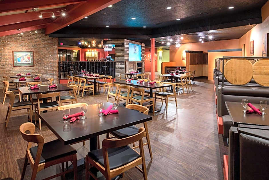 Red Lion Hotel Pasco Airport & Conference Center