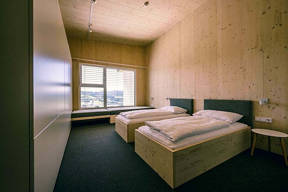 Karlingerhaus Hotel Hostel Home