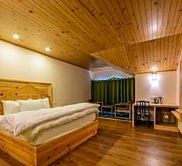 Hotel Batseri