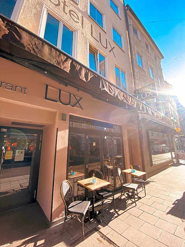Hotel Lux