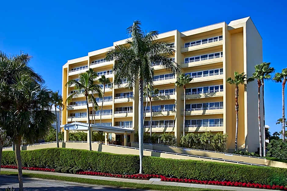 Edgewater Beach Hotel