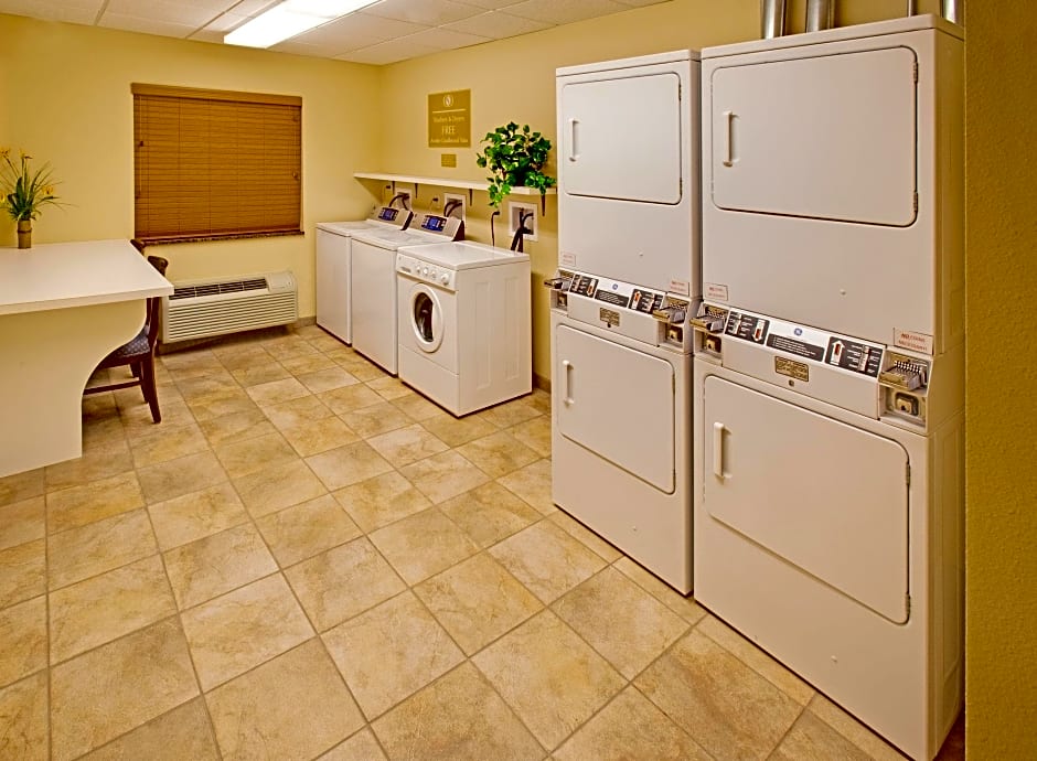 Candlewood Suites Bellevue