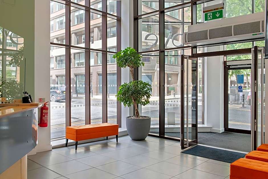 SACO Manchester - Piccadilly