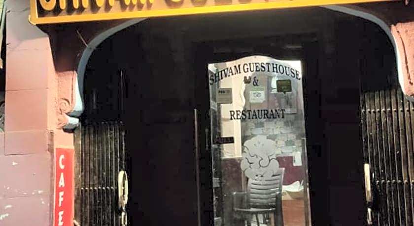 Shivam Paying Guest House