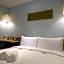 Shin Sei Bashi Hotel