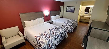 Red Roof Inn & Suites Cornelius - Lake Norman