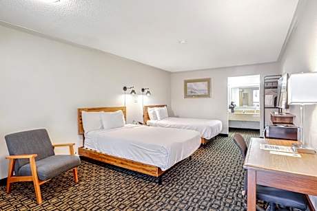 Double Room with Two Double Beds - Non-Smoking