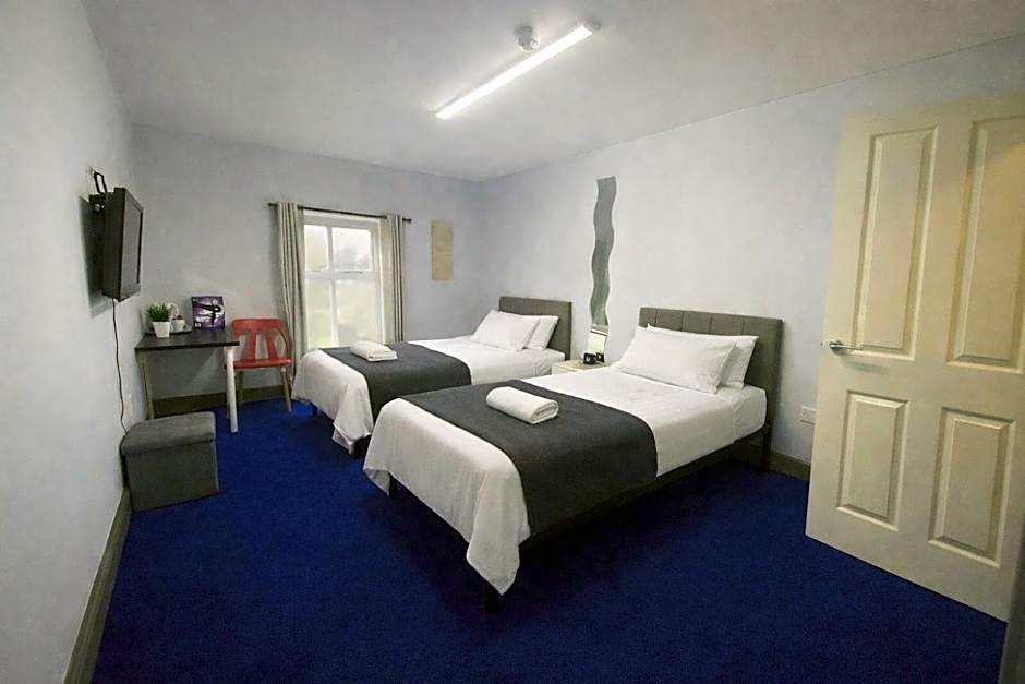 BEST DEAL - Kings Hotel